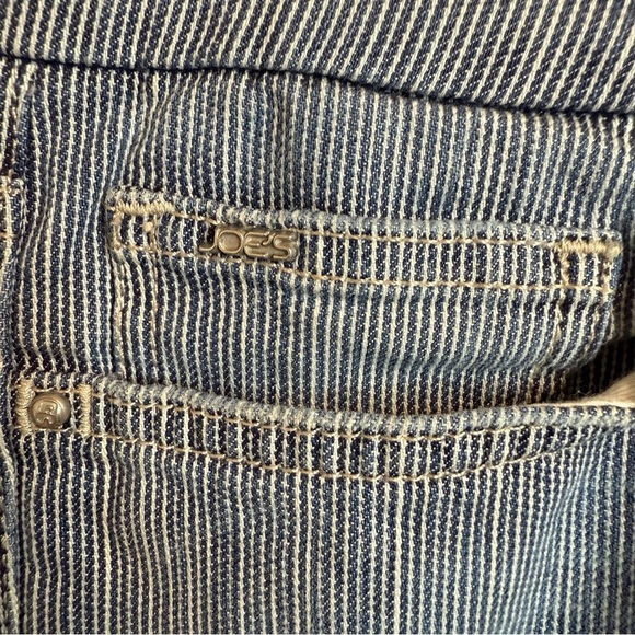 Joe's Jeans | Ankle Zip Chelsea Jeans | Sz 26 - Picture 4 of 9